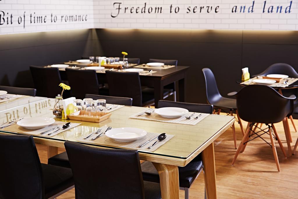 Guanko Hotel Чиай Сити Екстериор снимка